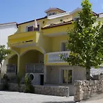 Slavica