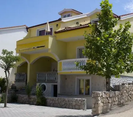 Slavica