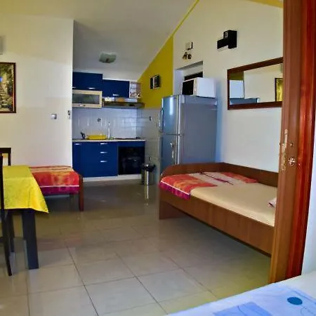 Slavica Apartman *