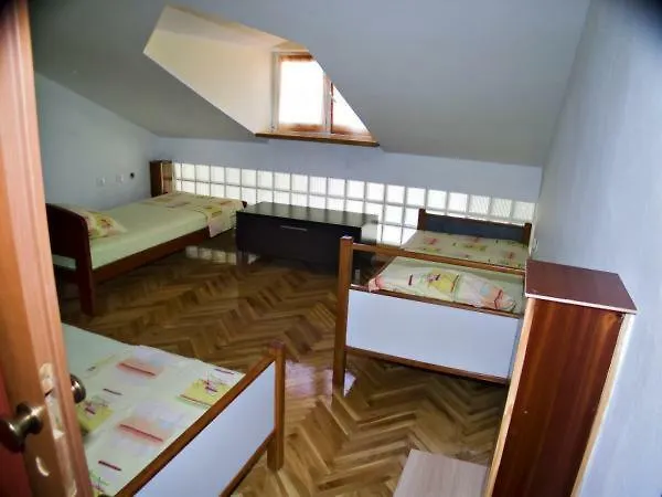 Slavica Апартаменты Езера